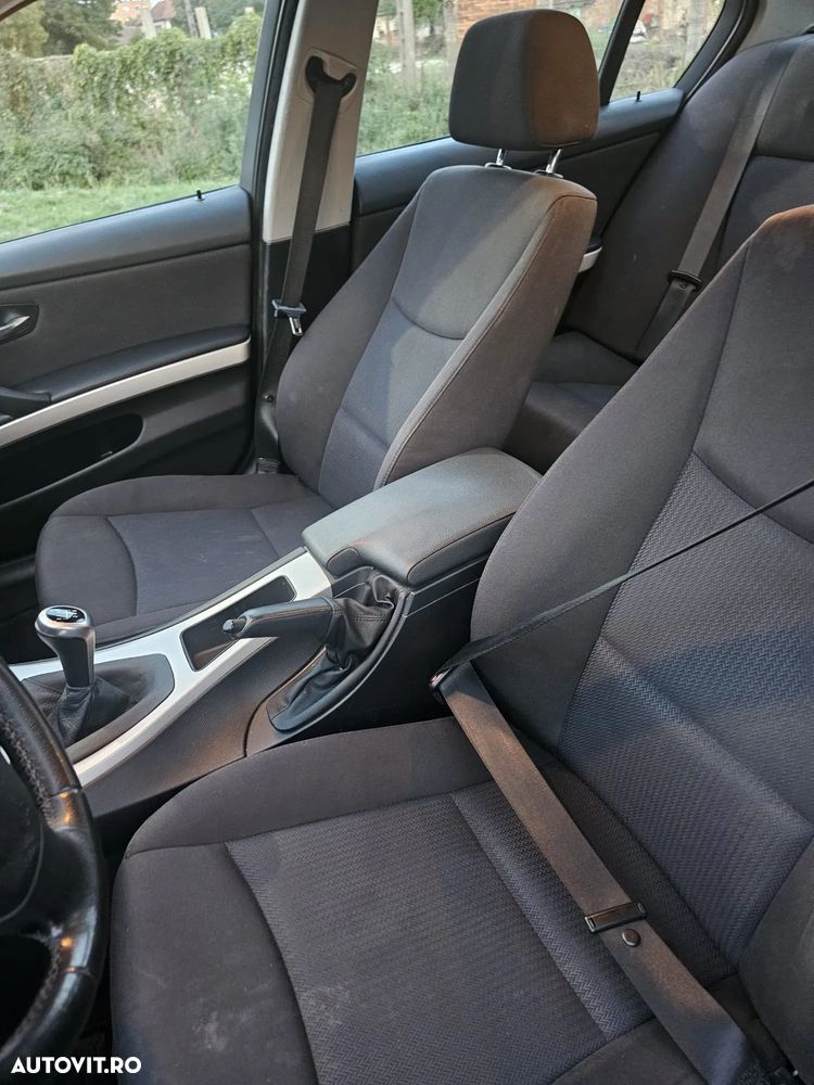 BMW Seria 3 318d DPF - 10