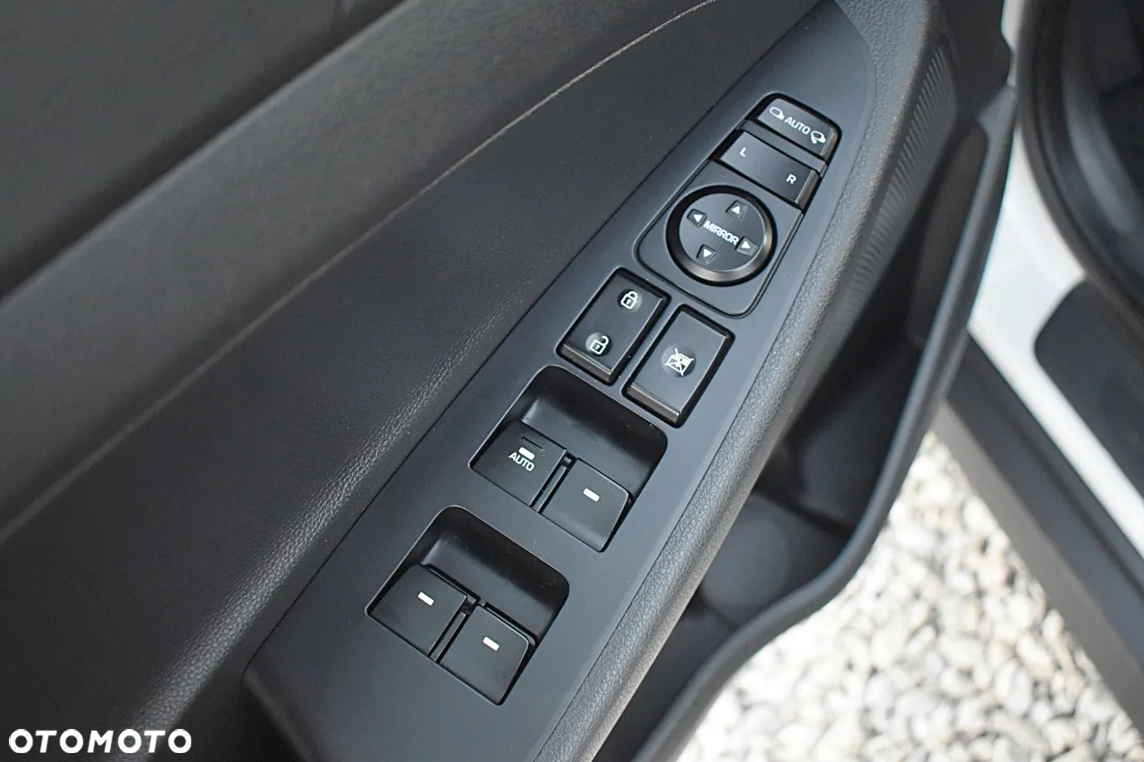 Hyundai Tucson 1.7 CRDI BlueDrive Style 2WD - 33