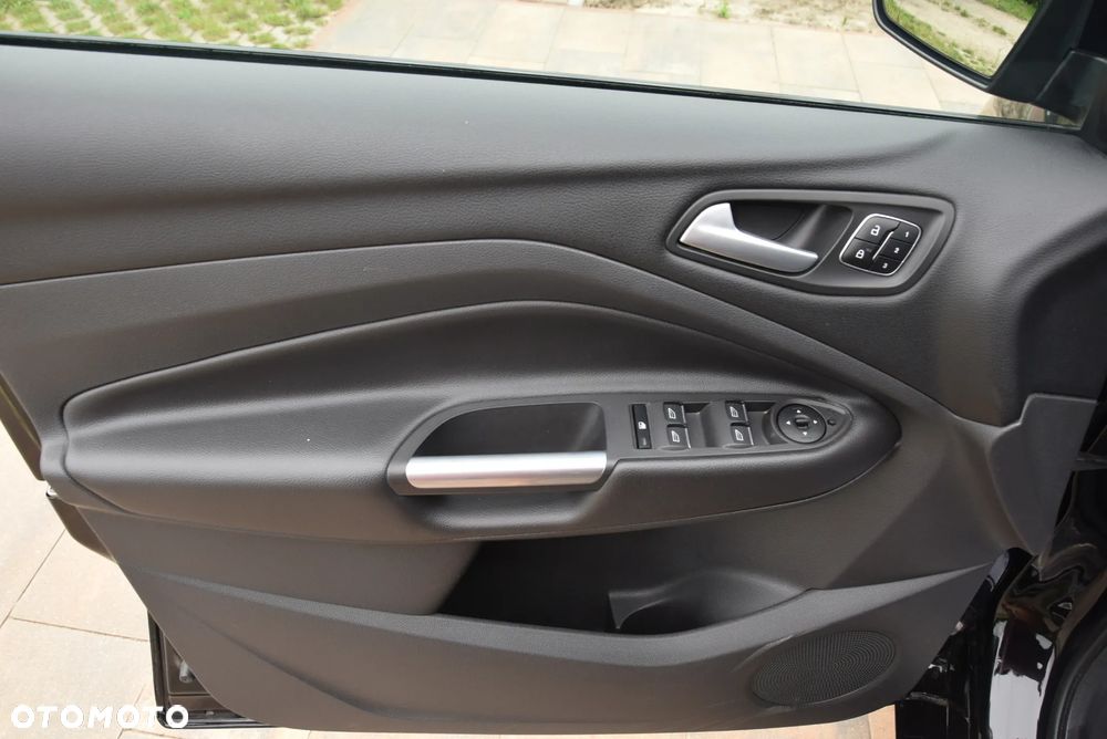 Ford Kuga 2.0 EcoBoost AWD ST-Line ASS - 15