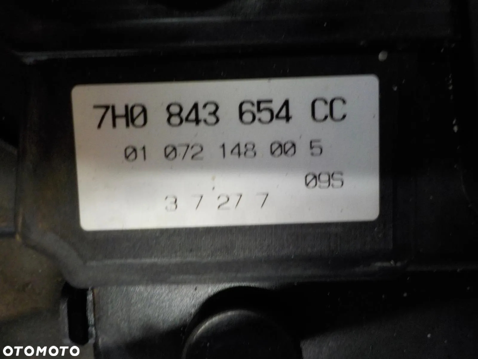 VW T5 ZAMEK DRZWI ODSUWANYCH BOCZNYCH 7H0843654CC - 2