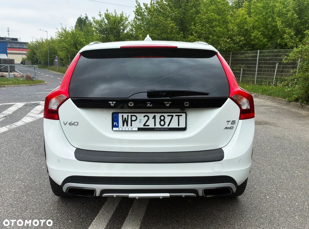 Volvo V60 Cross Country T5 AWD Geartronic Summum - 7