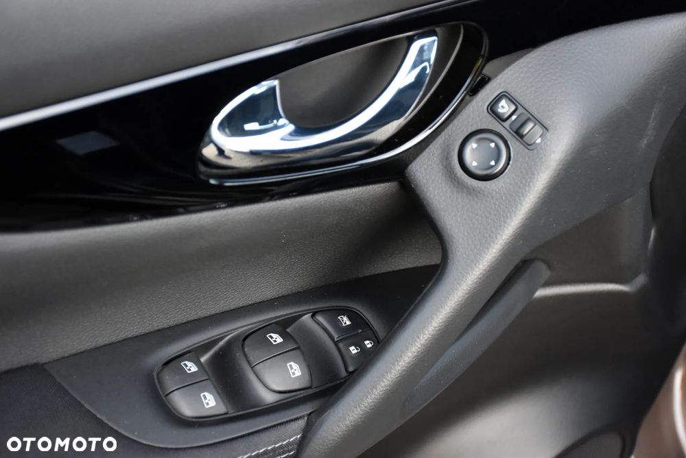 Nissan Qashqai - 18