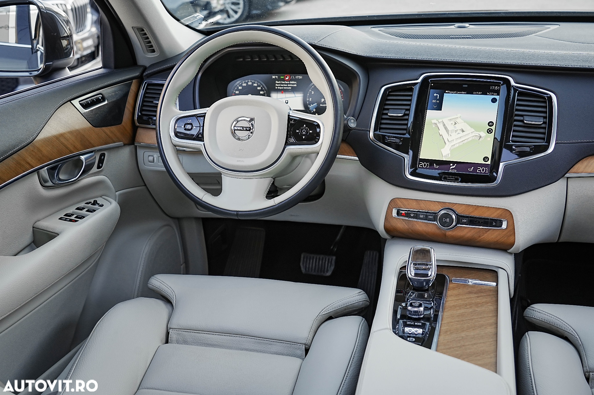 Volvo XC 90 T8 eAWD R-Design - 12