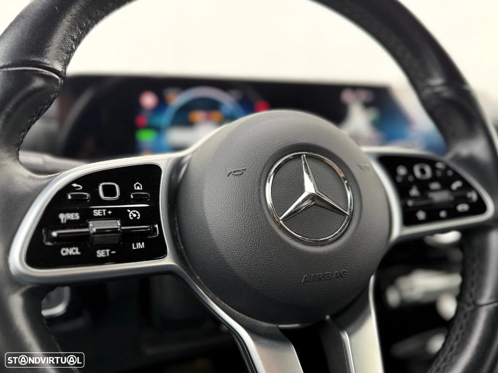 Mercedes-Benz CLA 250 e Progressive - 41