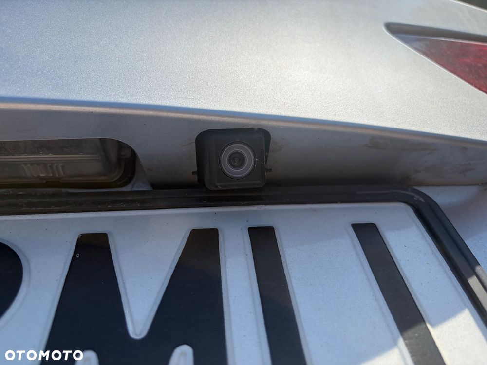 Toyota Auris 1.4 D-4D Premium + EU5 - 27