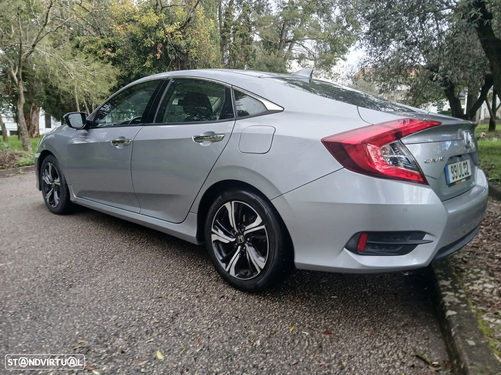 Honda Civic 1.5 i-VTEC Elegance Navi - 5