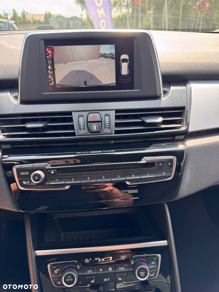 BMW Seria 2 216d GT Advantage - 9