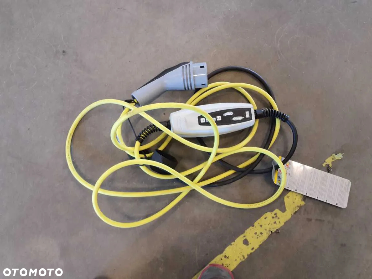 Volkswagen up! e-up - 10