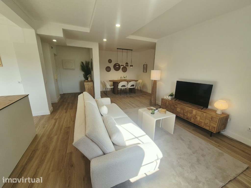 Apartamento T2 completamente renovado em Vila Nova de Milfontes - Grande imagem: 3/30