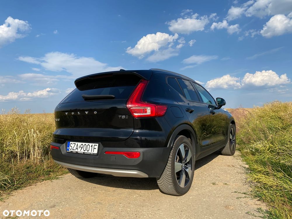 Volvo XC 40 T5 AWD Momentum Pro - 5