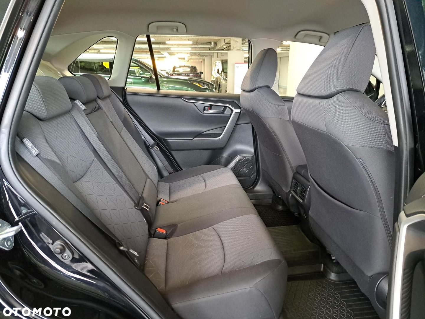 Toyota RAV4 2.0 Comfort 4x2 - 13