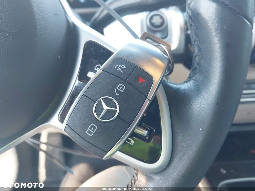 Mercedes-Benz GLB 250 8G-DCT Progressive - 15