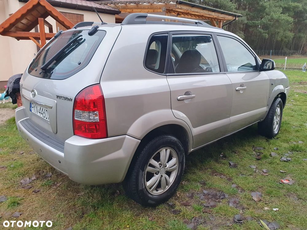 Hyundai Tucson 2.0 2WD GLS - 1