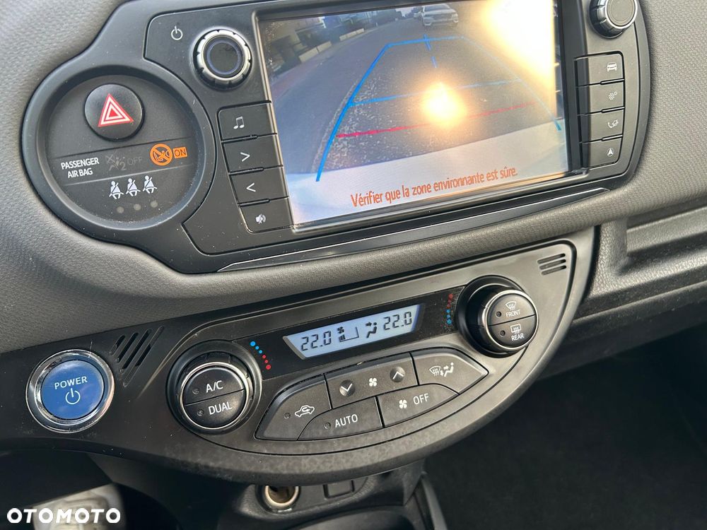 Toyota Yaris 1.5 VVT-i Comfort - 12