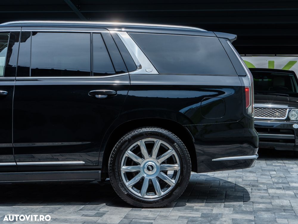 Cadillac Escalade - 7