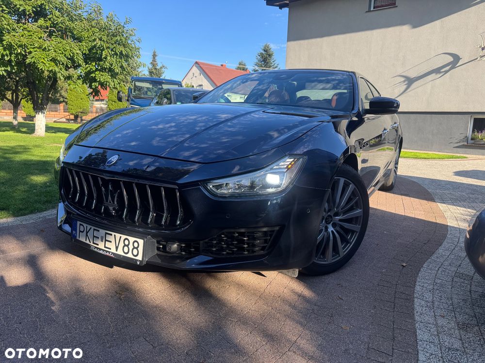 Maserati Ghibli GranLusso - 17