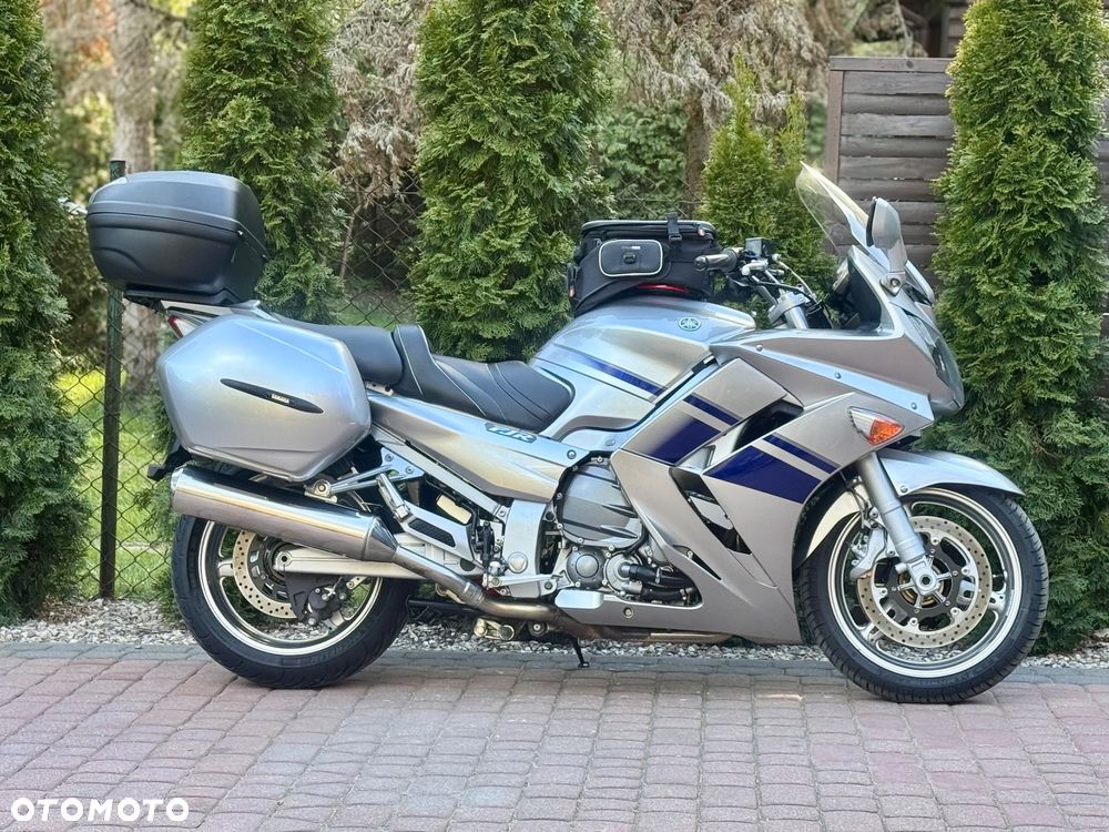 Yamaha FJR - 3
