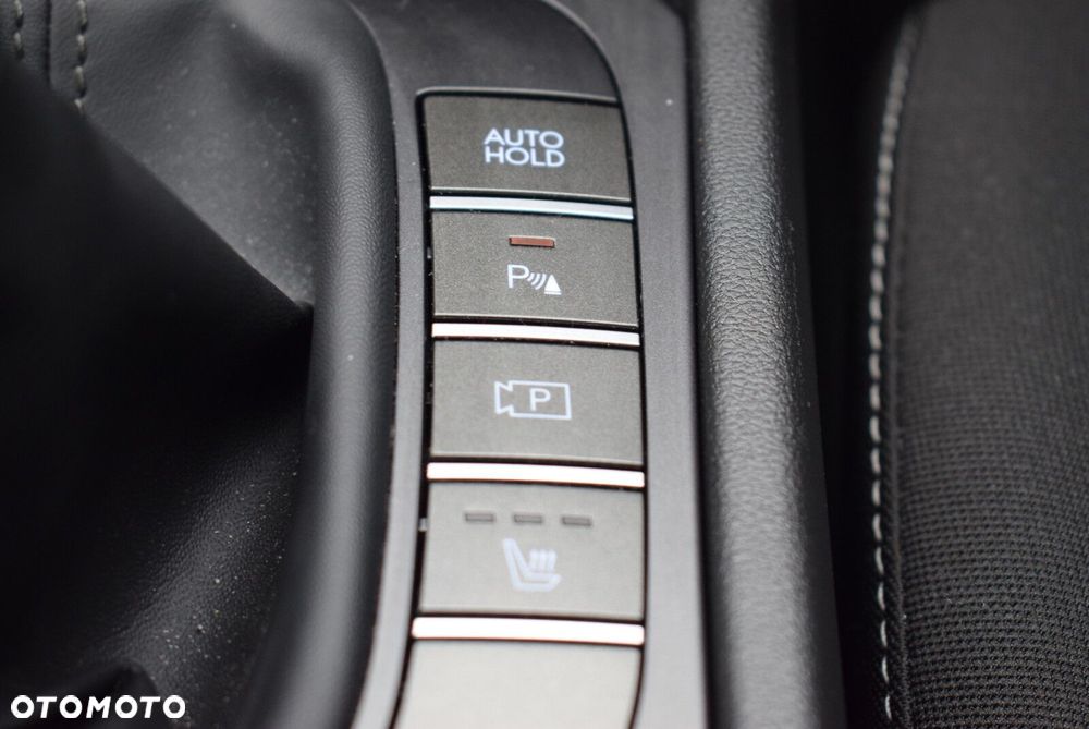 Hyundai Kona - 25