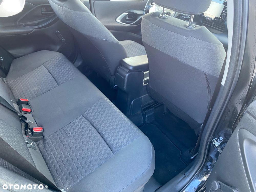Toyota Yaris Hybrid 1.5 Active - 10