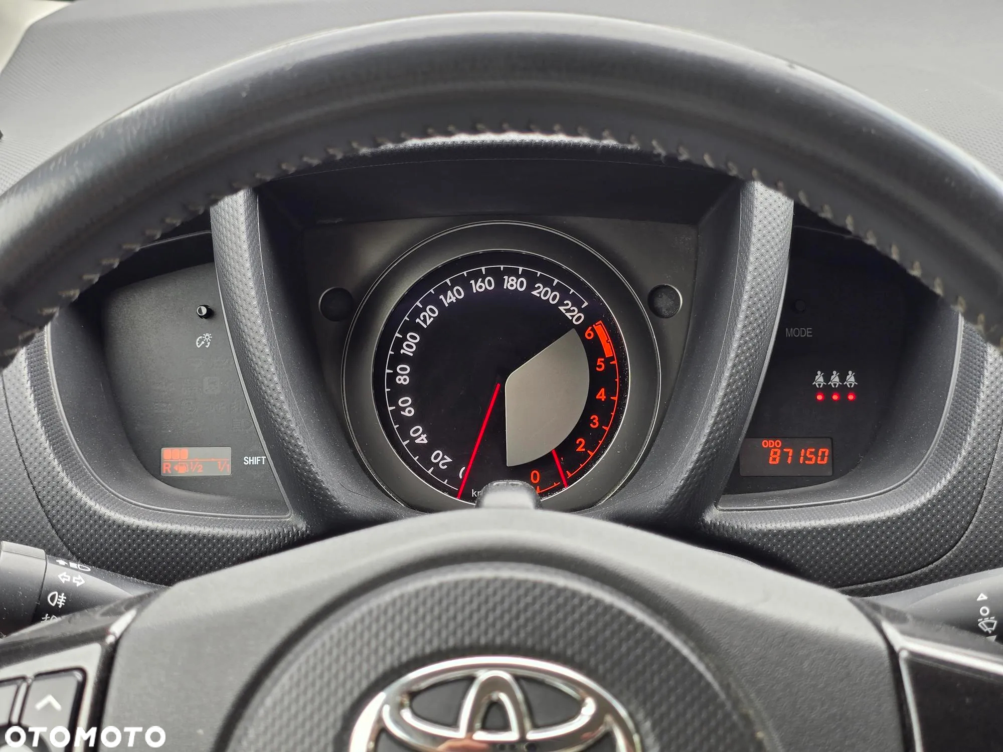 Toyota Corolla Verso - 15