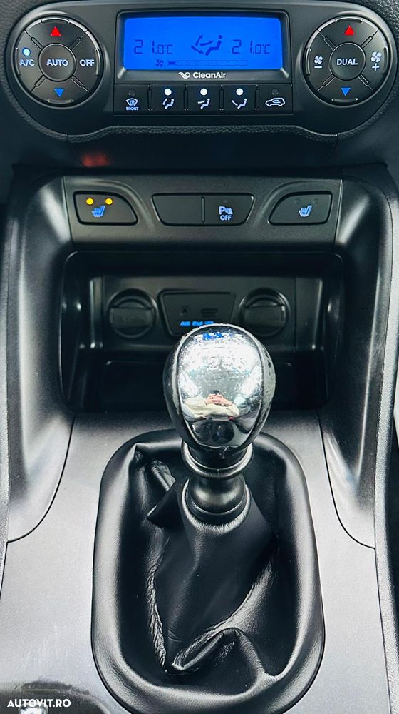 Hyundai ix35 2.0 CRDI 2WD Style - 25