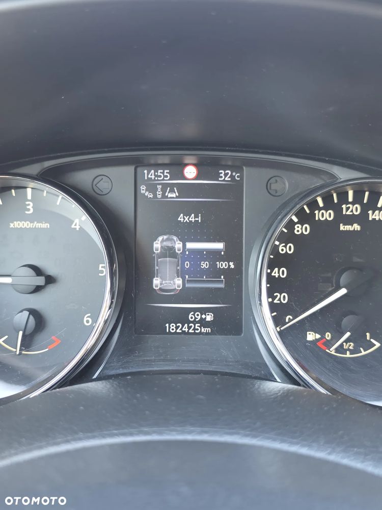 Nissan Qashqai 1.6 dCi 4x4 Tekna S&S - 6