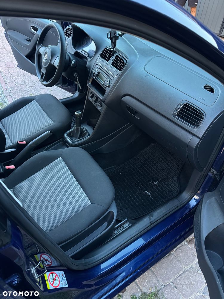 Volkswagen Polo - 13