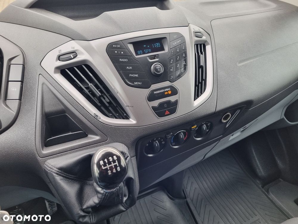 Ford transit-custom Long *39999zł NETTO* 2,0 TdCi/131KM - 25