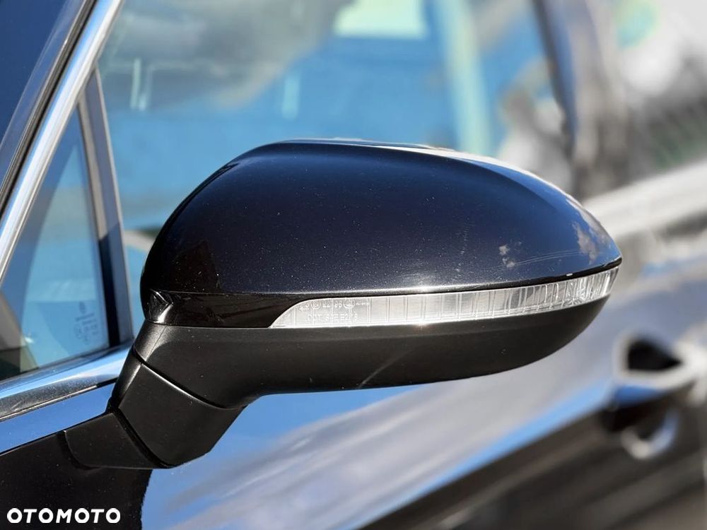 Volkswagen Passat 1.5 TSI EVO Business DSG - 6