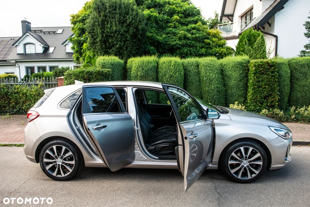 Hyundai i30 1.4 T-GDI Comfort DCT - 16