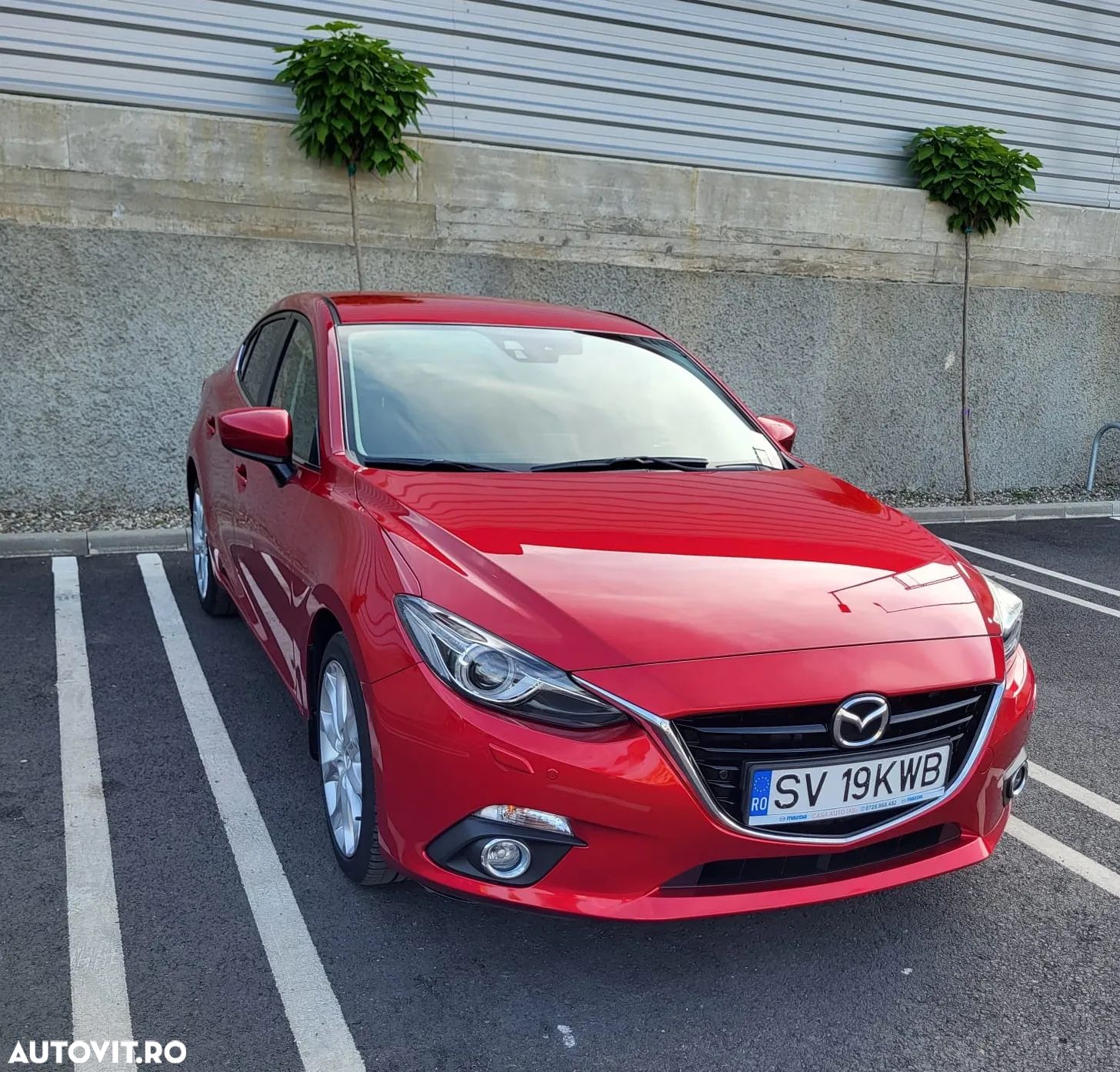 Mazda 3 G120 AT Revolution - 1