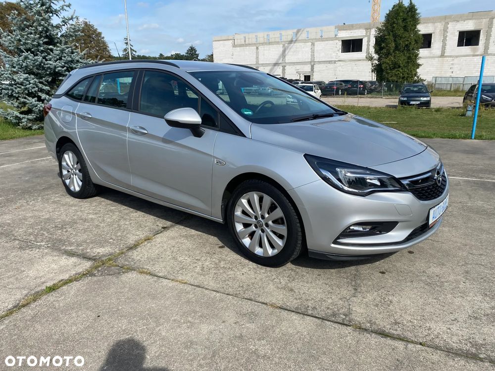 Opel Astra 1.4 T Elite S&S - 10