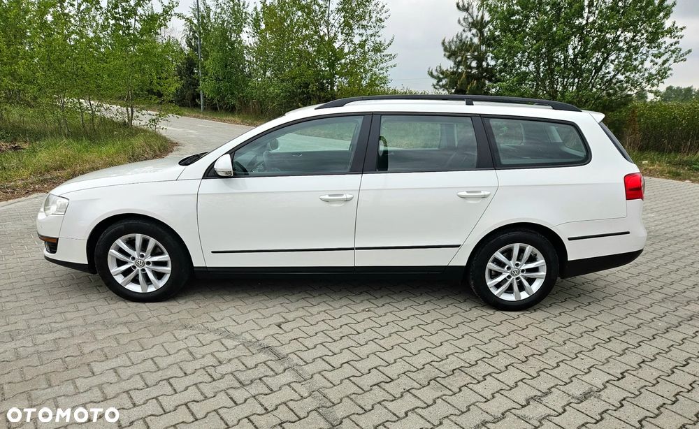 Volkswagen Passat ver-variant-2-0-tdi-trendline - 13