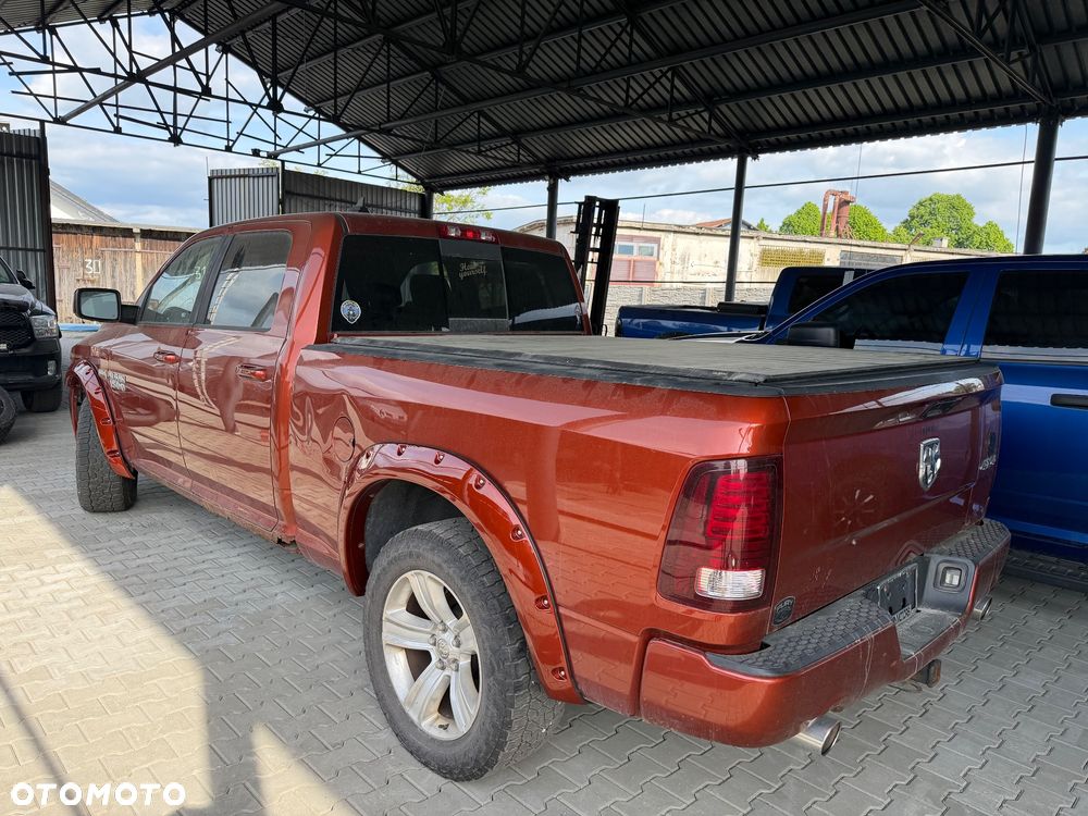 Dodge RAM 5.7 4x4 - 6