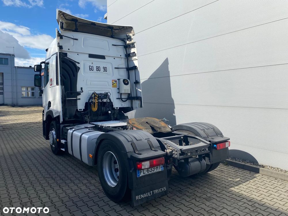 Renault T480 SLEEPER CAB / STANDARD - 12