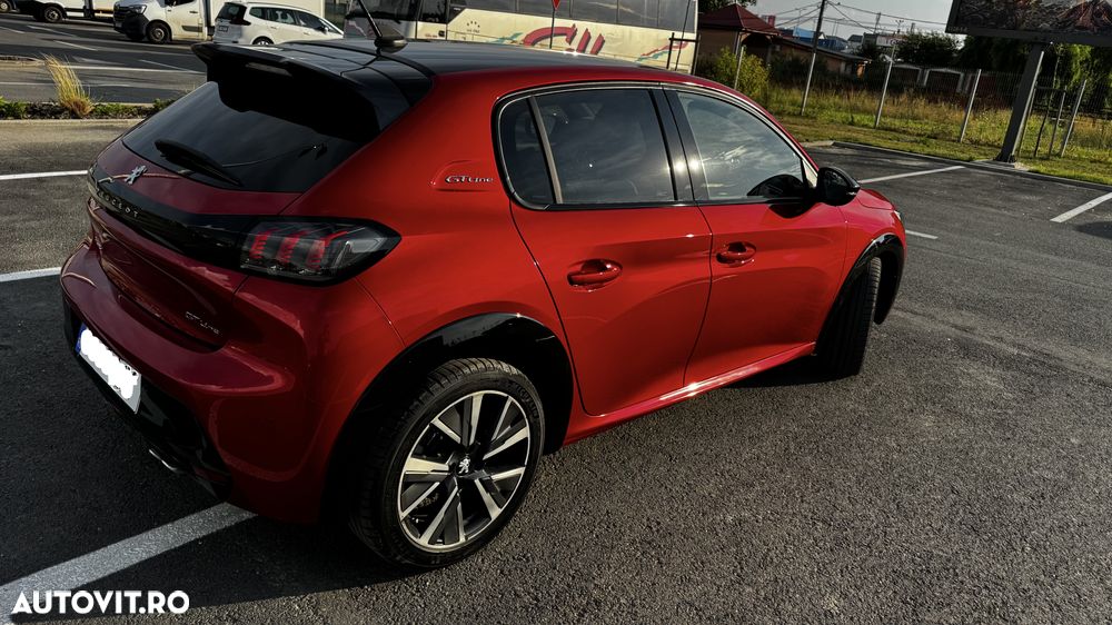 Peugeot 208 PureTech 130 EAT8 GT Pack - 10