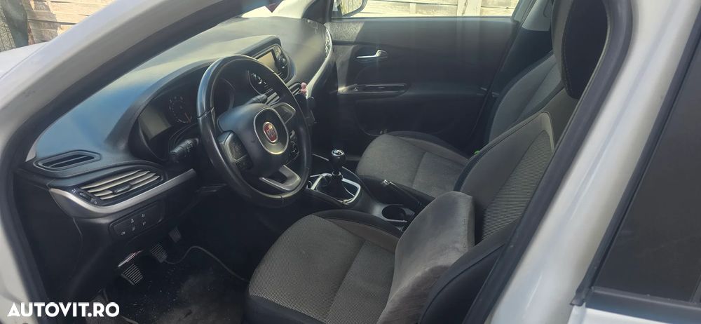 Fiat Tipo 1.4 Easy - 1
