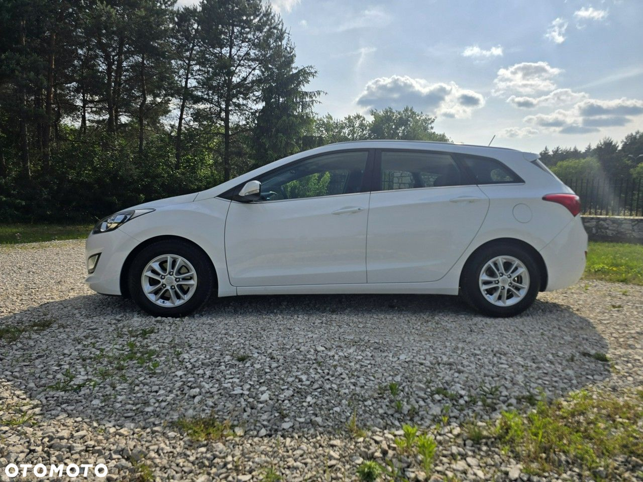 Hyundai i30 Kombi 1.6 CRDI Style - 29