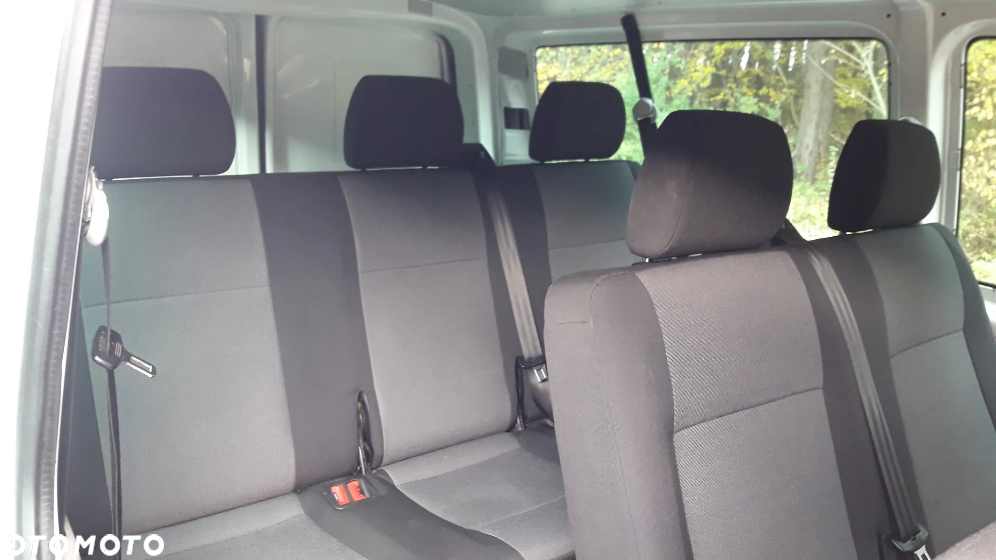 Volkswagen Caravelle 2.0 TDI L2 Highline - 7