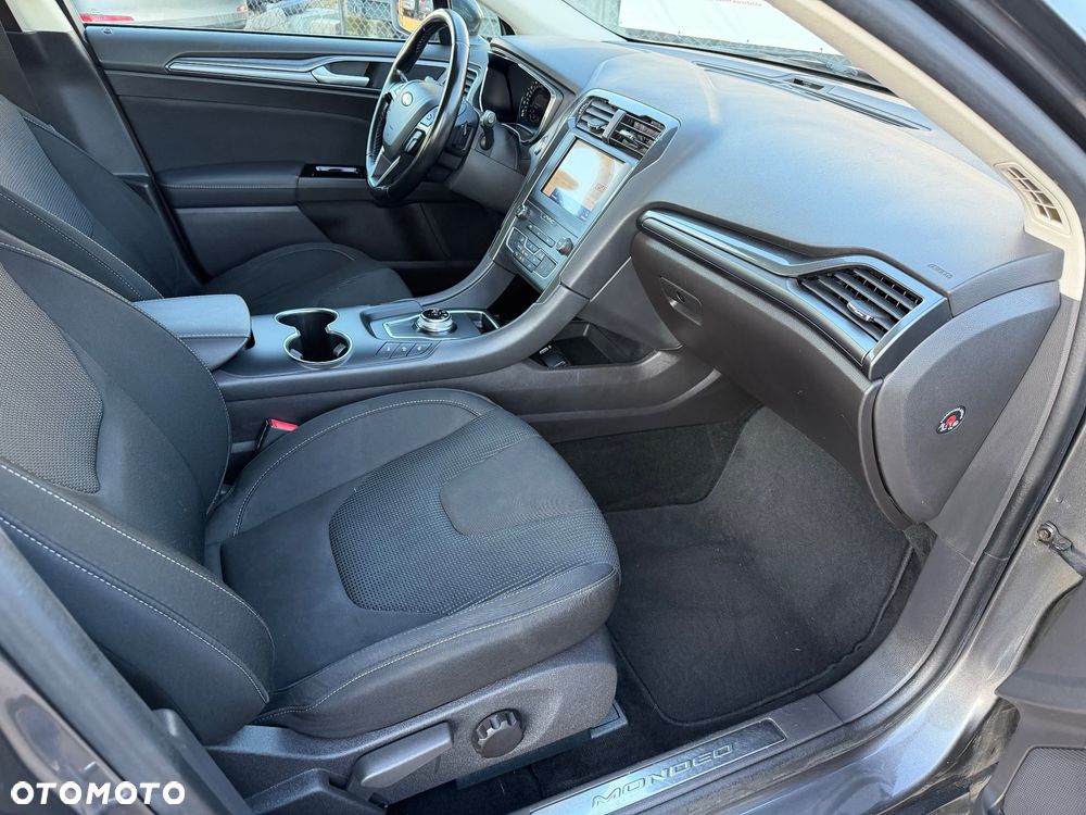 Ford Mondeo - 7