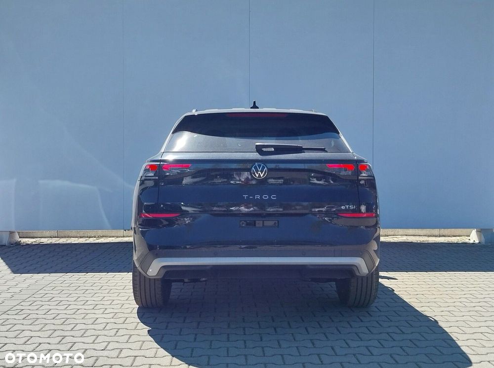 Volkswagen T-Roc - 5