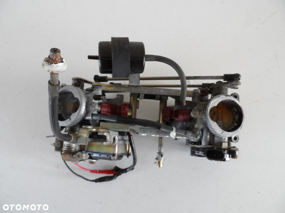 SUZUKI DL 1000 2004r przepustnice, wtryski TPS - 2