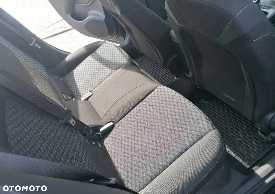 Opel Astra V 1.4 T Enjoy - 14