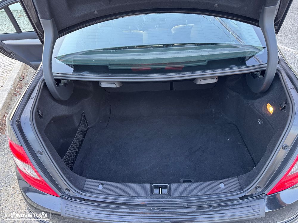 Mercedes-Benz C 180 K Elegance BlueEfficiency - 12
