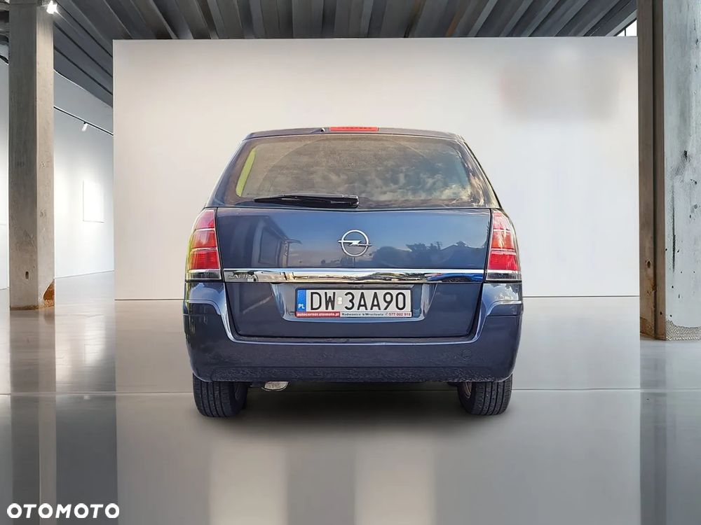 Opel Zafira - 4
