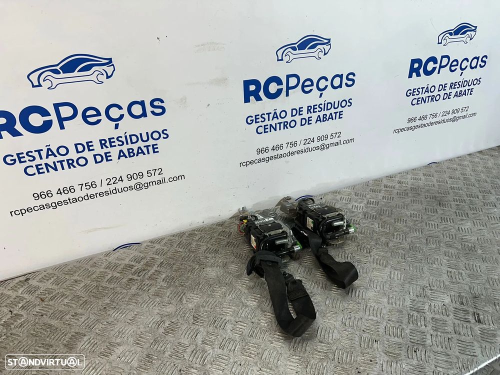 .Conjunto Cinto De Segurança Frontais Original Mercedes Benz W204 2007 - 2014 - 2