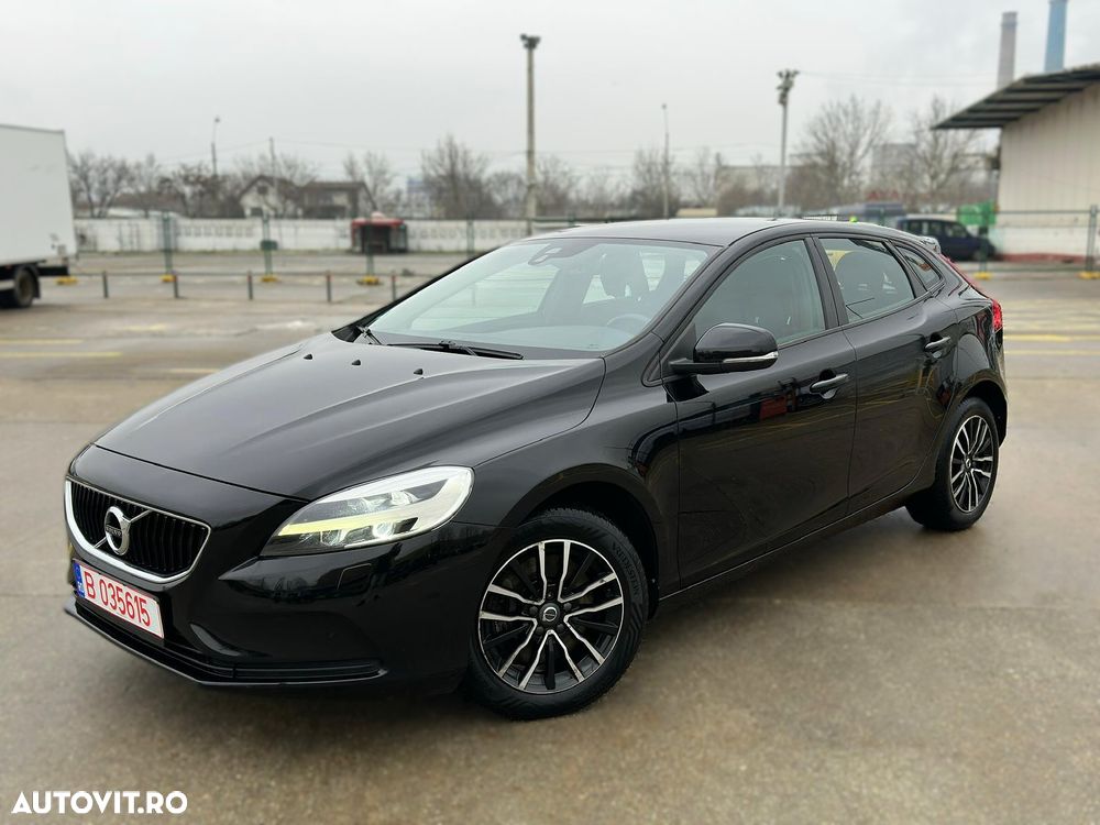 Volvo V40 D3 Plus - 2