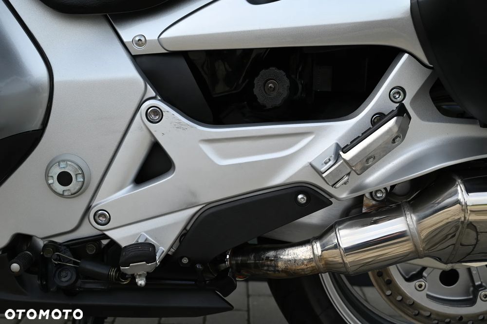 Honda ST - 16
