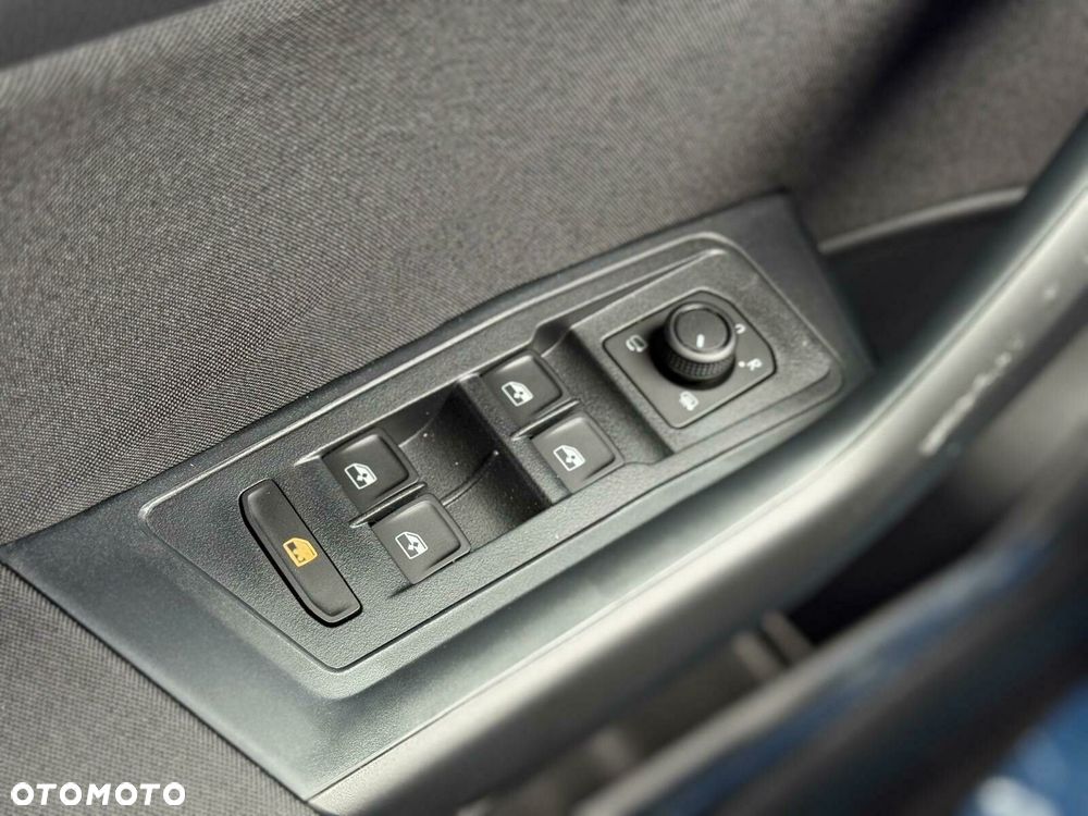 Volkswagen T-Roc 1.5 TSI Life DSG - 29