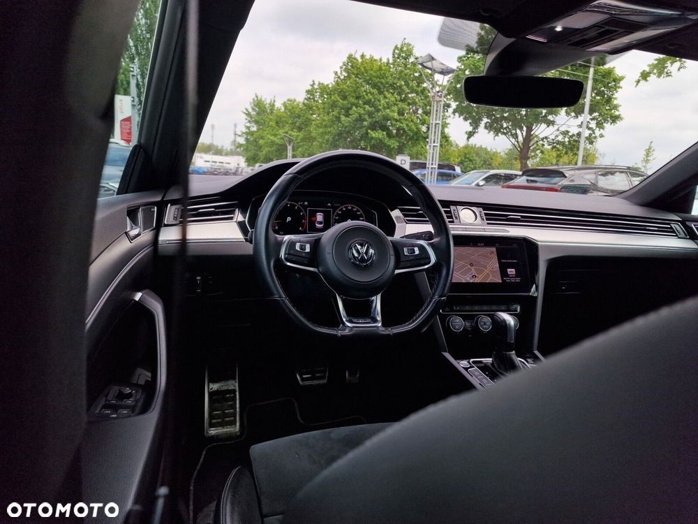 Volkswagen Arteon 2.0 TSI 4Motion R-Line DSG - 24